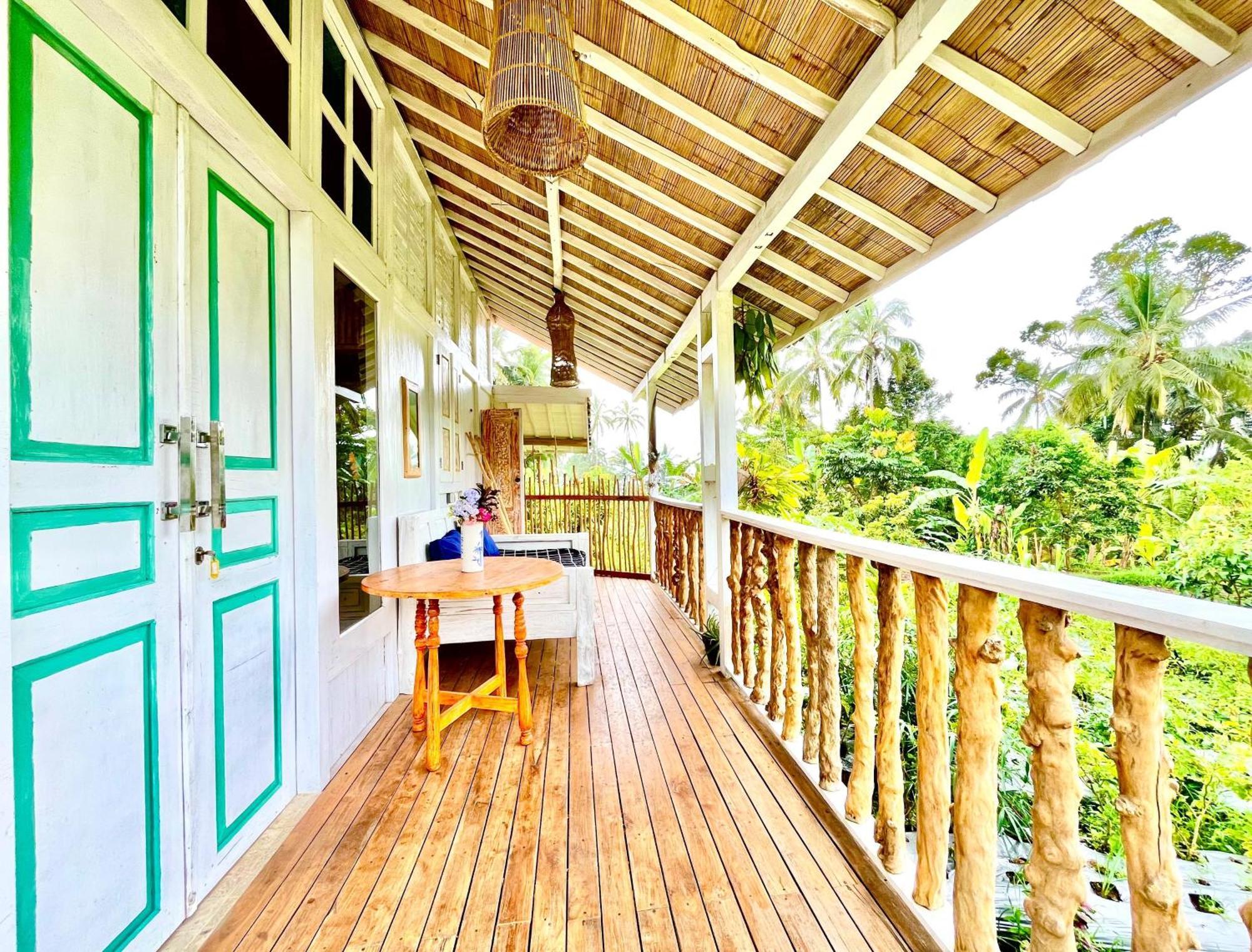Pondok Is Oke Villa Scenic View บันยูวังงี ภายนอก รูปภาพ